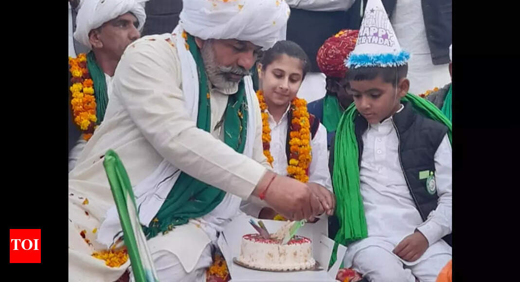 Dream comes true Boy celebrates birthday with BKU leader Rakesh Tikait