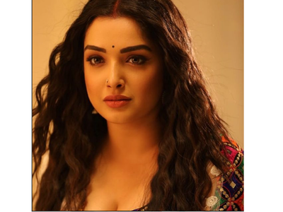 Aamrapali Dubey wraps up the shooting of 'Saajan'