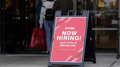 US jobless claims rise to a still-low 206,000