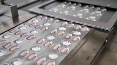 EU drug agency gives advice on use of Pfizer Covid-19 pill