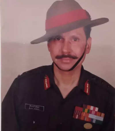 Jai Maa Kali, Aayo Gorkhali’ war cry of Gorkha speared sense of fear among Pak troops; recalls war veteran Colonel Badgel