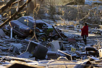 Tornado, storm death toll at 90 after Kentucky's teen body found