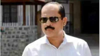 Mumbai: Fourth arrest in extortion case against dismissed cop Sachin Waze