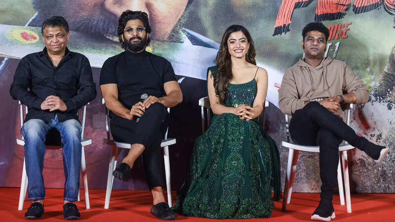 Rashmika Mandanna and Allu Arjun attend the press meet for Pushpa: The ...