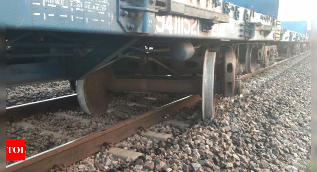 Rail services hit as goods train derails near Mosur