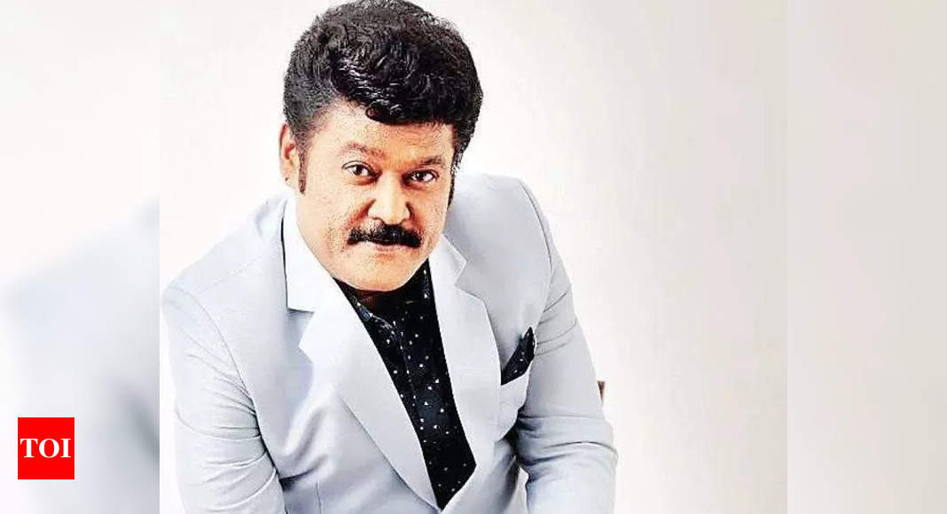 Jaggesh shoots in Mysuru for Raghavendra Stores | Kannada Movie News ...