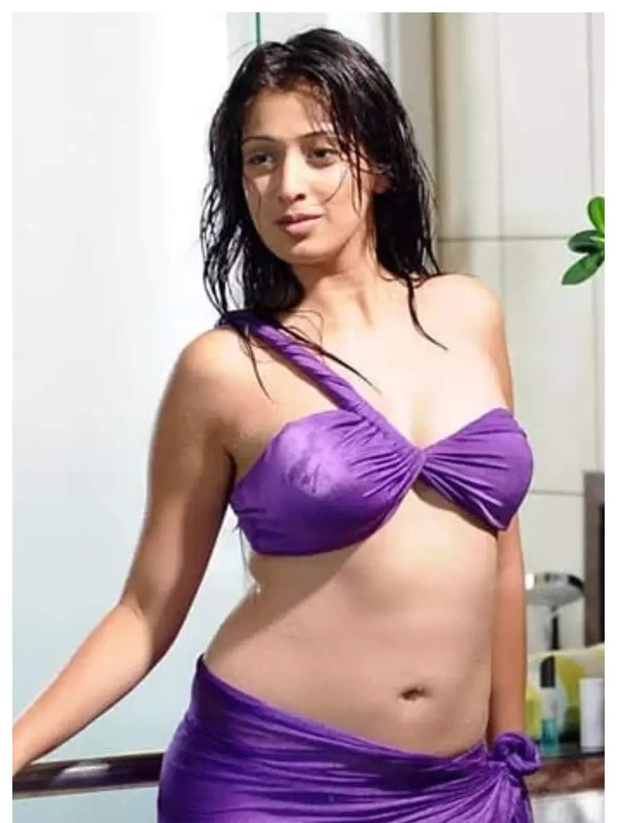 Mesmerizing looks of Raai Laxmi | Times of India