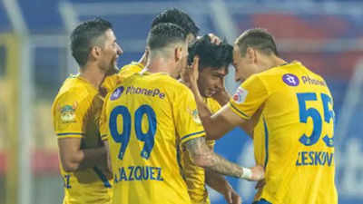 ISL: 10-man Mumbai City FC suffer shock defeat to Kerala Blasters