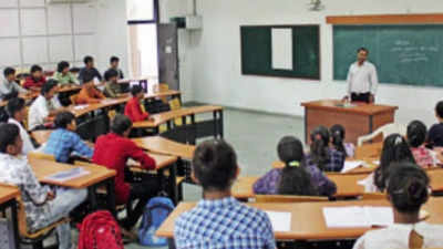 Andhra Pradesh to probe irregular promotions to lecturers