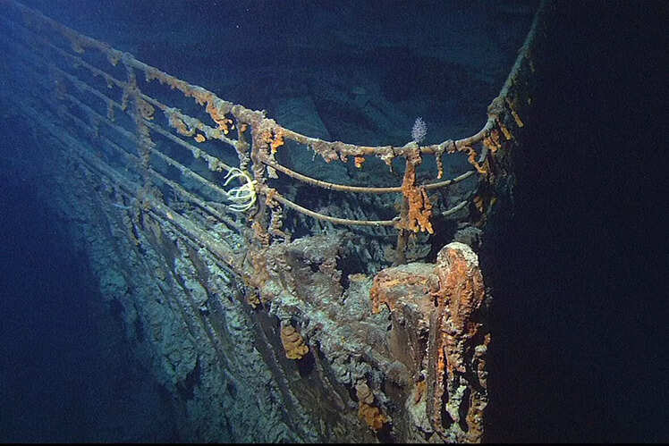 Visit Titanic shipwreck