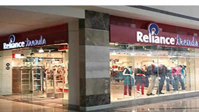 Reliance co picks up 60% in Anamika Khanna label