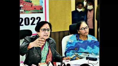 JMC-Greater mayor Sheel Dhabai (left) addresses mediapersons in Jaipur on Monday