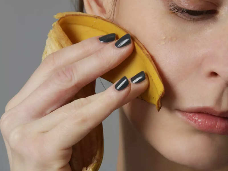 From Acne to Foot Scrubs: The Power of Banana Peels for Glowing Skin