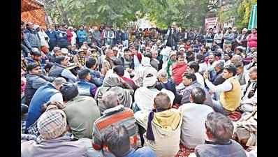 Noida: Politics begin over opposition support to protesting farmers