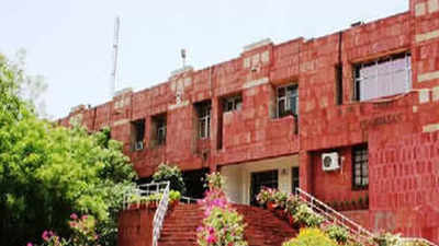 Delhi: Not sufficient hostels for all students, says JNU