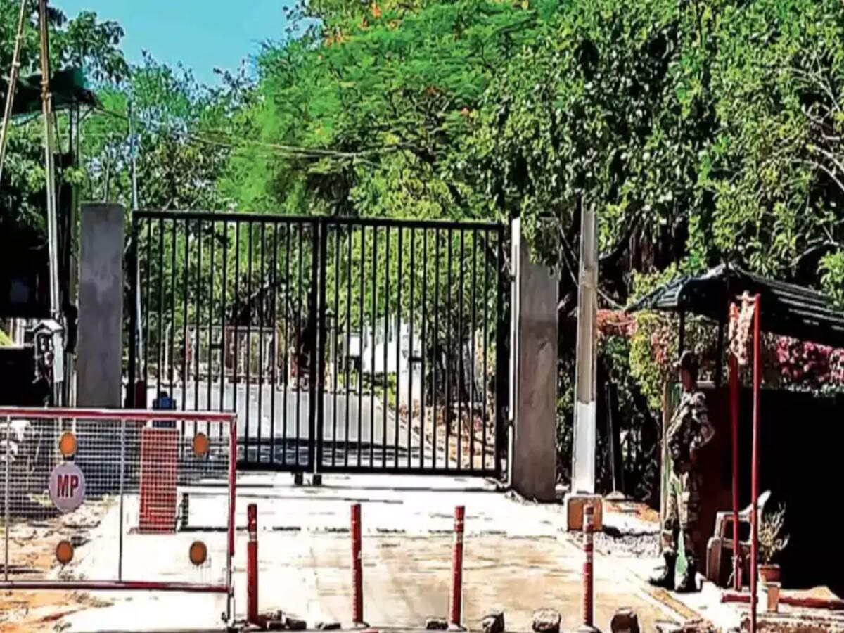 For Secunderabad locals, it's a long way home | Hyderabad News - Times of  India