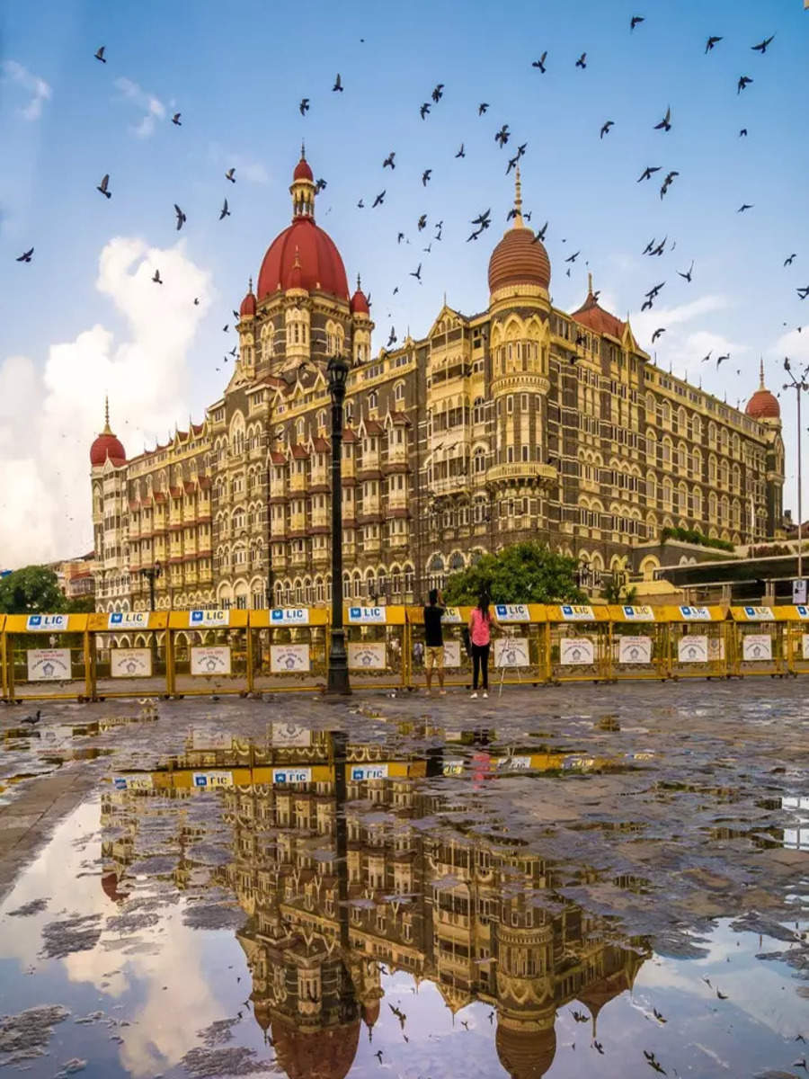 mumbai tourist per year