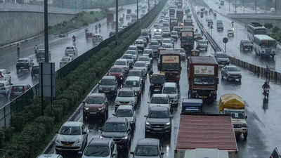 Over 1.16 lakh road accidents, about 48K deaths on national highways in 2020: Govt
