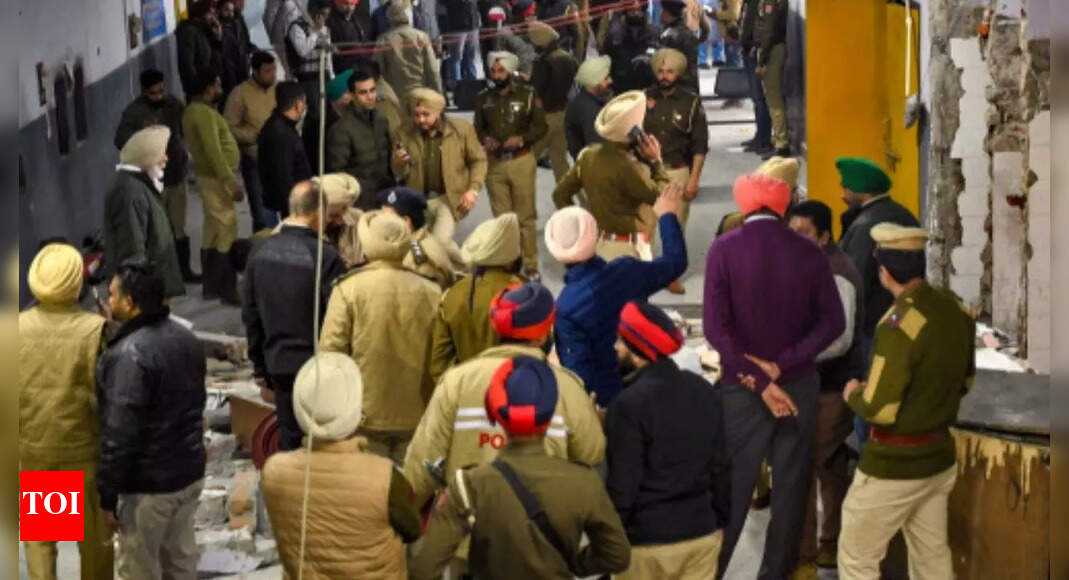 Live: Explosion in Ludhiana district court complex