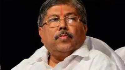 Mumbai: BJP's Chandrakant Patil In War Of Words With Congress Leader ...