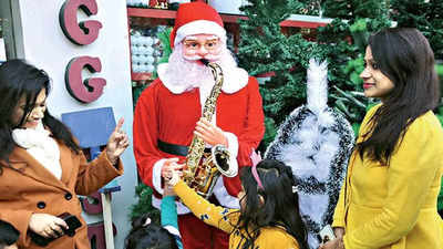 Covid curbs down, Jaipur gears up for Christmas