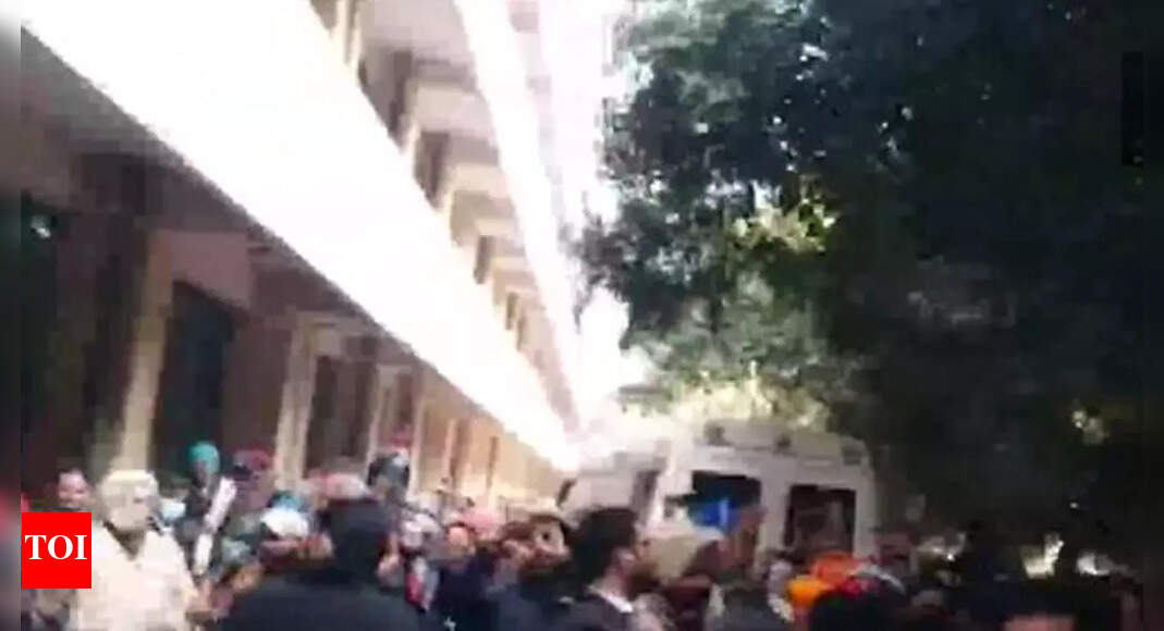 Ludhiana district court blast: 1 killed, many injured
