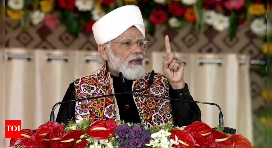 PM launches multiple development initiatives in Varanasi