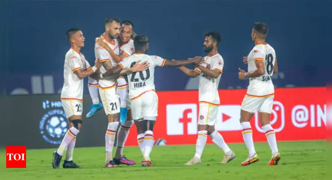 ISL: SC East Bengal’s winless streak continues, draw 1-1 against Hyderabad FC | Football News – Times of India