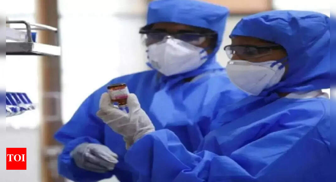 Live: Delhi completes 100% first dose vaccinations, says CM
