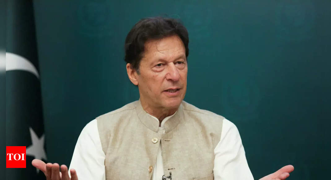 imf:  PM Imran’s govt left with no option but to yield to IMF programme – Times of India