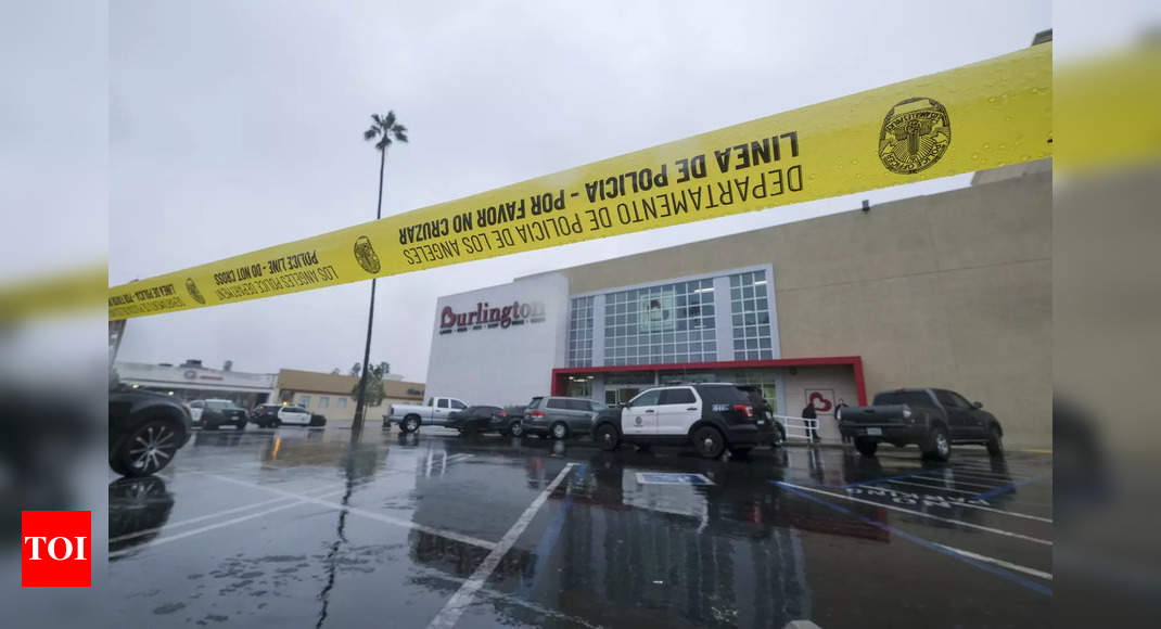 los angeles:  1 man, 1 woman die in shooting at Los Angeles store – Times of India
