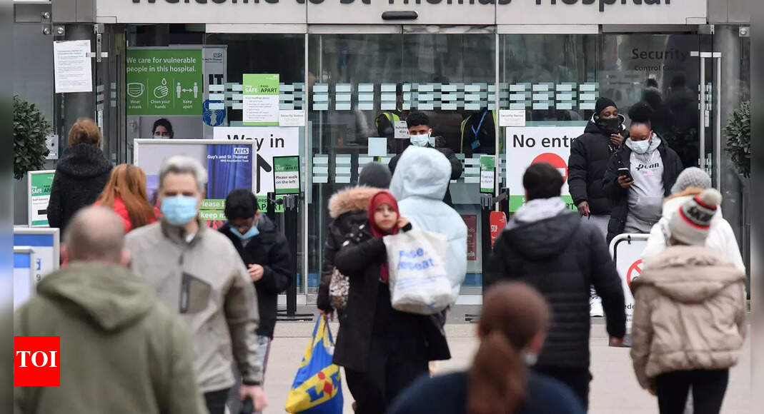 UK Covid Cases UK sets new record for Covid cases as Omicron sweeps