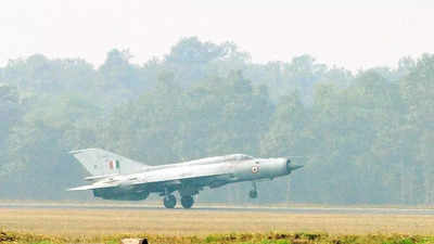 Pilot killed as MiG-21 goes down, 3rd death in 5th crash this year