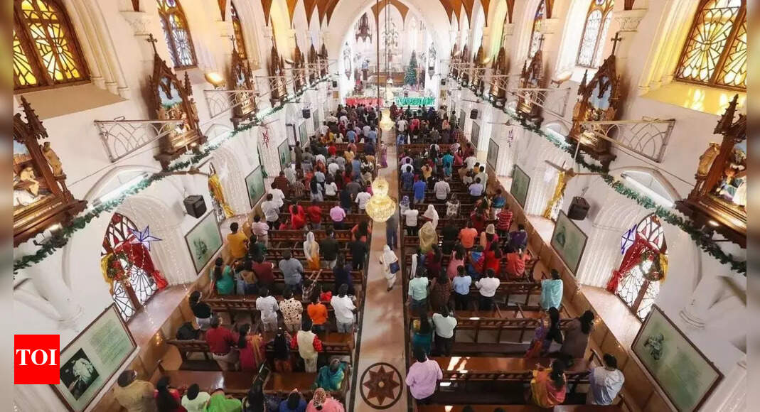 Gurugram: Right-wing activists disrupt Christmas prayers