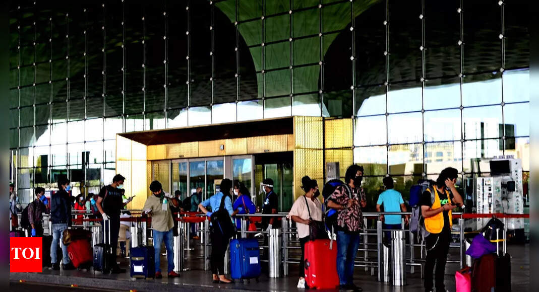 58 indier planerar att resa under de kommande tre