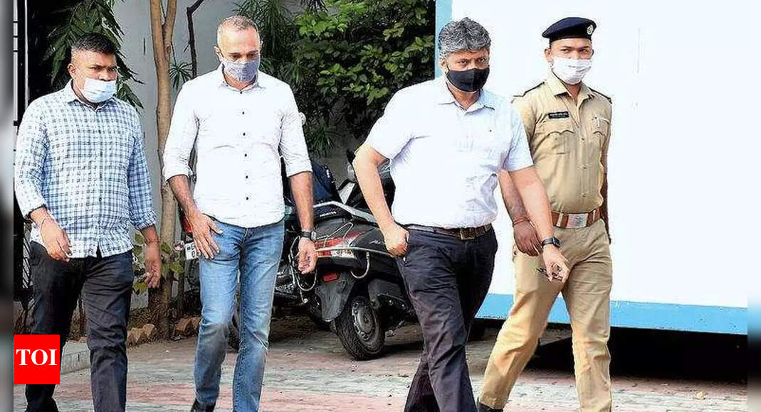 Gujarat: Two directors booked for culpable homicide | Vadodara News ...