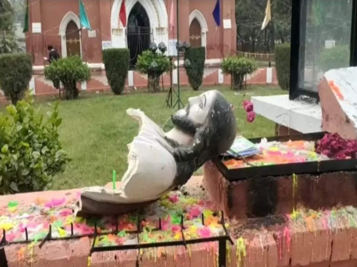 Haryana: Jesus Christ's statue vandalised outside British-era Holy Redeemer  Church in Ambala | Chandigarh News - Times of India