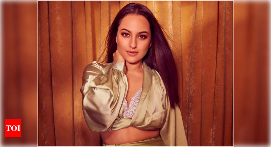 Sonakshi Sinha 2021 Has Been A Year Of Many Firsts For Me Hindi Movie News Times Of India