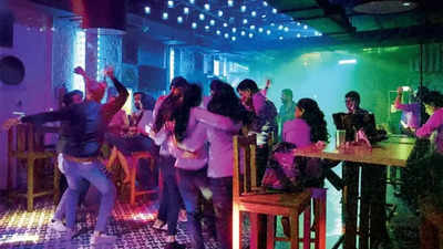 Bengaluru: Pubs, hotels say late Covid curbs will take fizz out of New Year business