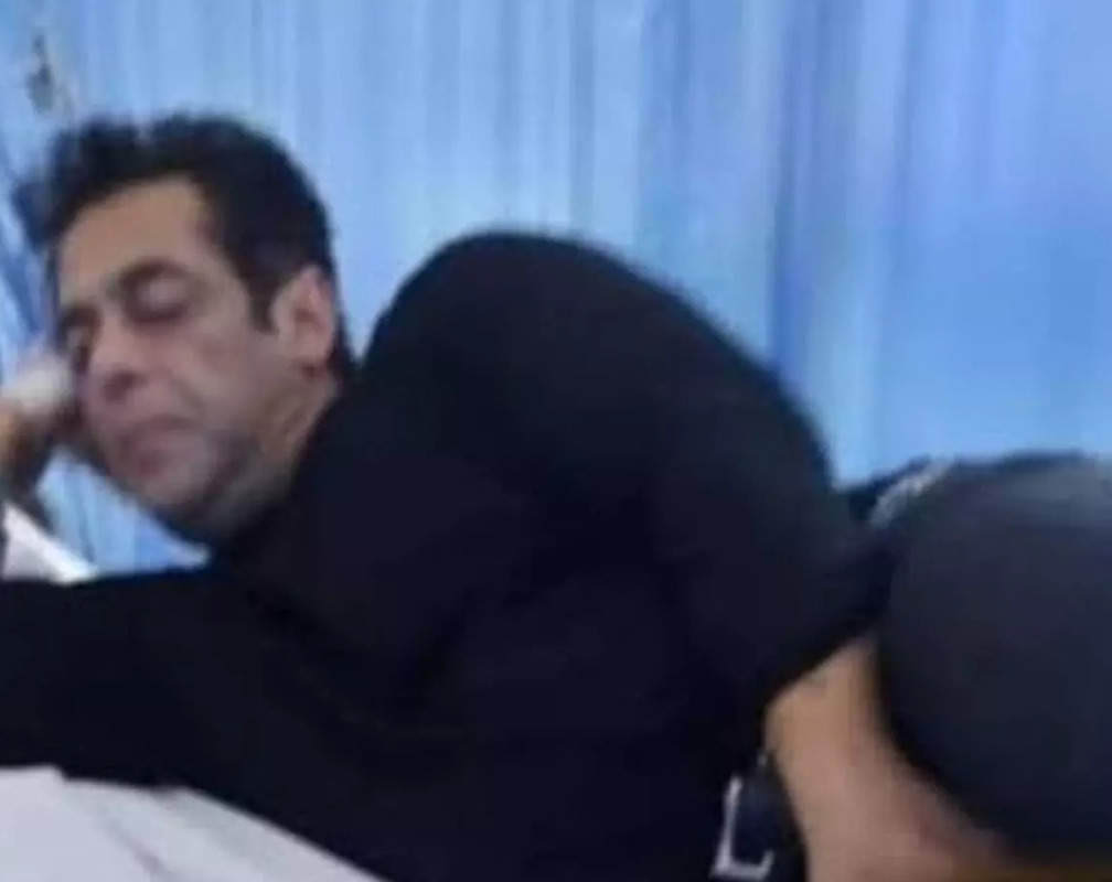 
Sanjay Gupta gets angry as Salman Khan's pic from hospital after a snake bite goes viral
