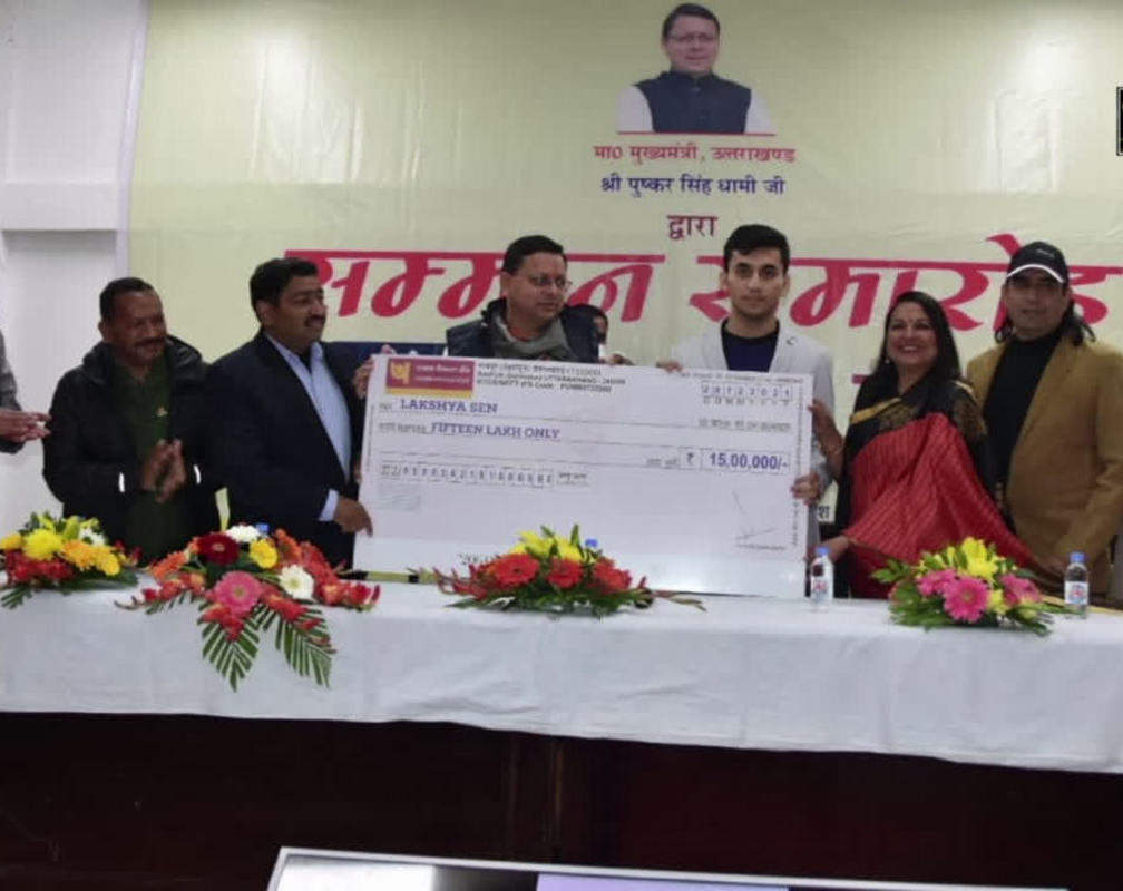 
Uttarakhand CM Dhami felicitates Badminton player Lakshya Sen
