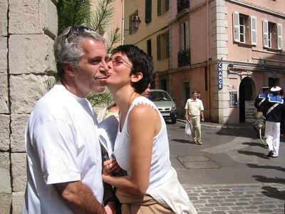 Maxwell: Ghislaine Maxwell jury ends third full day of deliberations