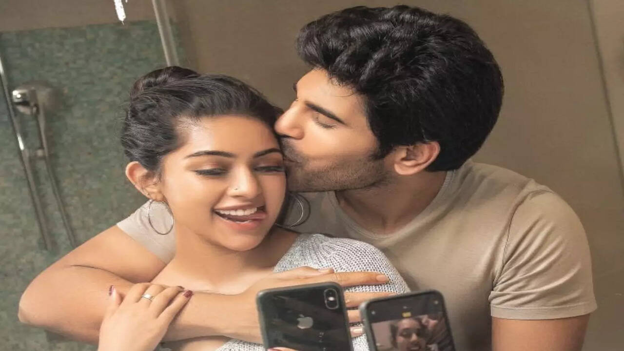 Allu Sirish, Anu Emmanuel's relationship rumours go viral | Telugu Movie  News - Times of India