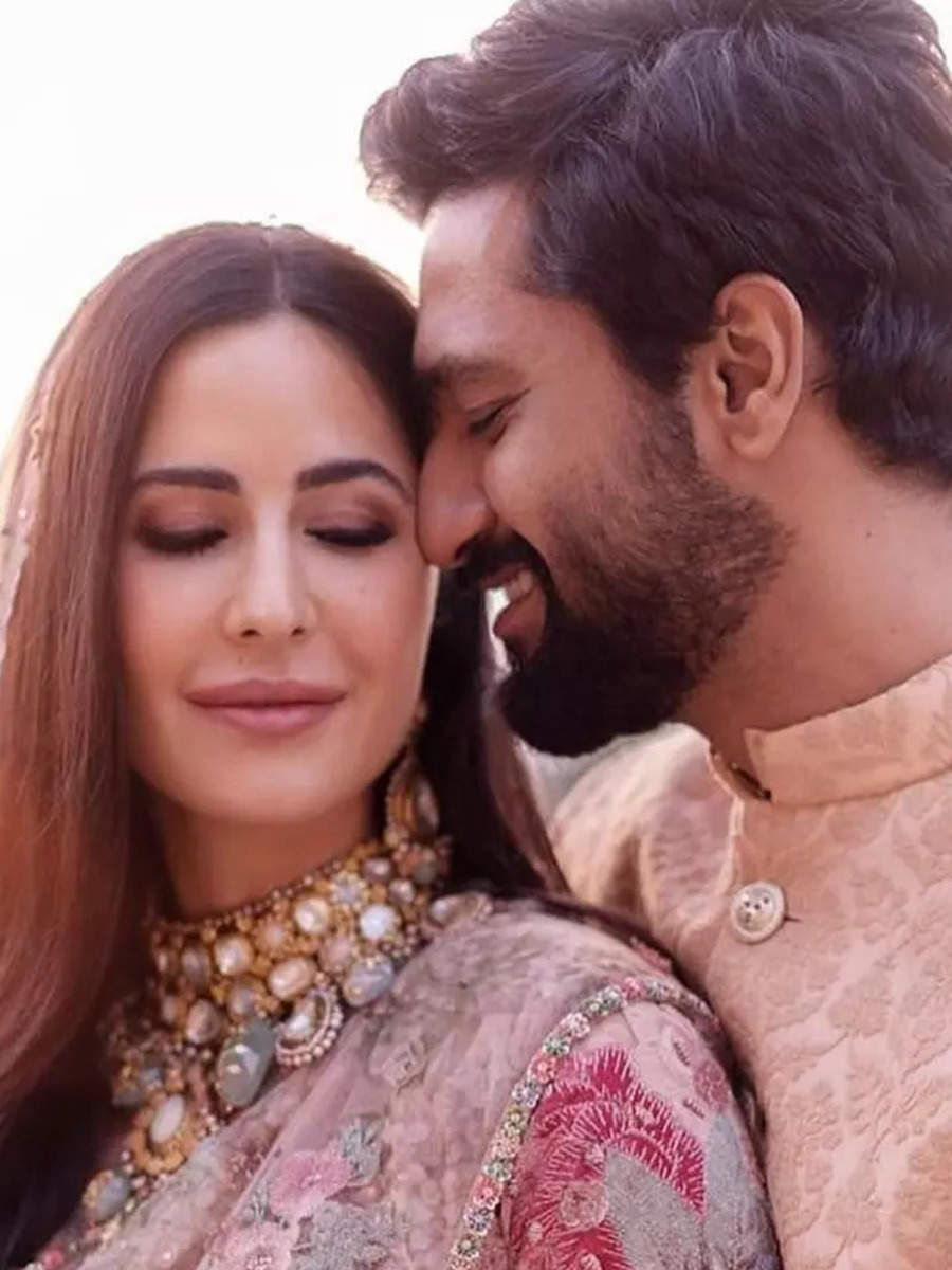 Vicky Kaushal and Katrina Kaif's UNSEEN wedding pictures | Times of India