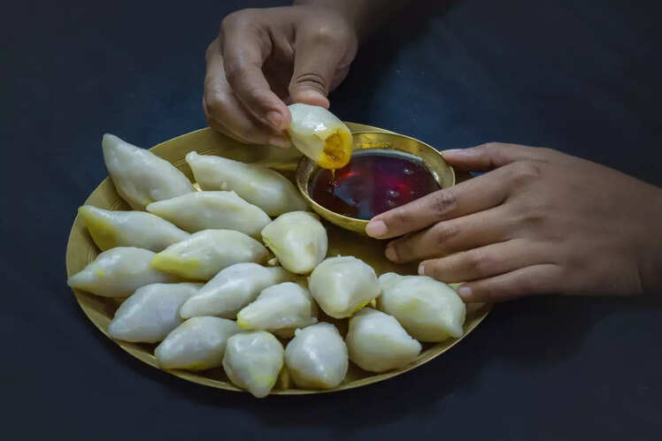 Kolkata for Nolen Gur