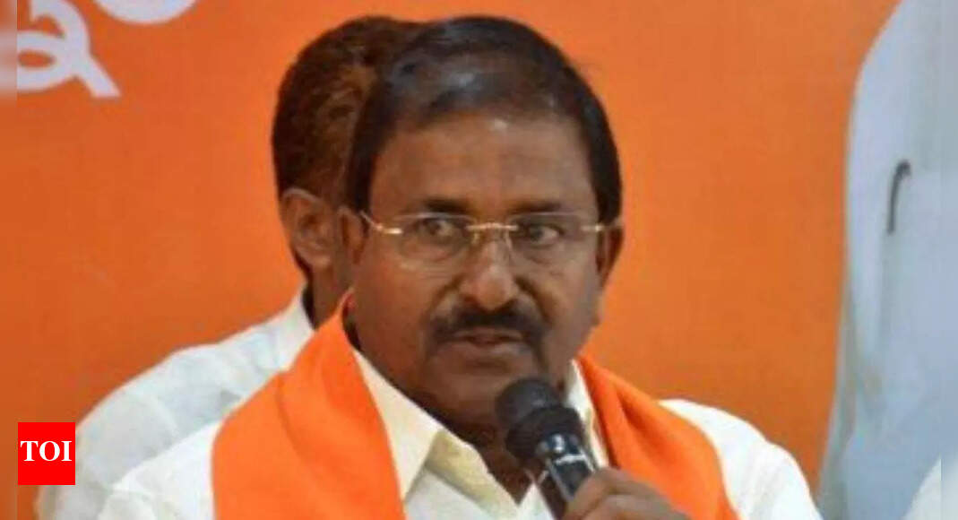 BJP in Andhra promises to give liquor at Rs 50