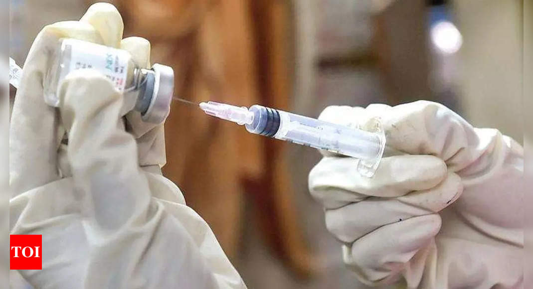 Puducherry man climbs up tree to avoid vaccine