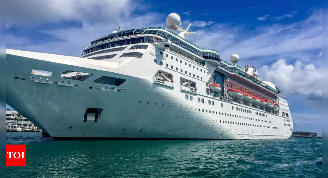 Mexico says cruise ships with coronavirus cases can dock