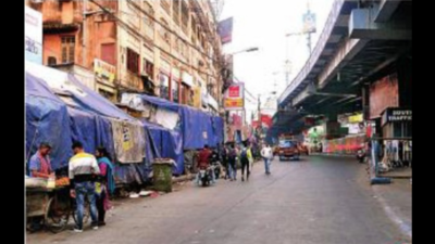Kolkata civic body faced with task of 'streamlining' hawkers