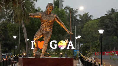 Cristiano Ronaldo statue kicks up a fuss in Goa